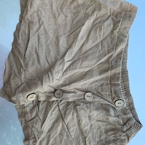 Brown shorts made to look like skirt